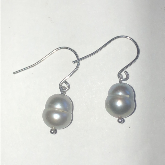 Honora Elegant Silver Gray Genuine Pearl Drop Earrings - Picture 4 of 7